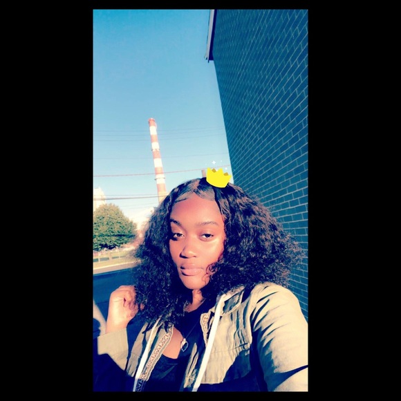 Meet your Posher, Ricci - Picture 1 of 1